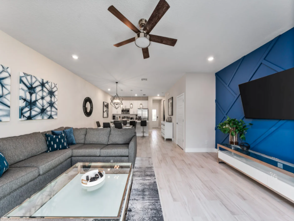 Luxury Townhouse 3-bedroom - Great Amenities in Reunion